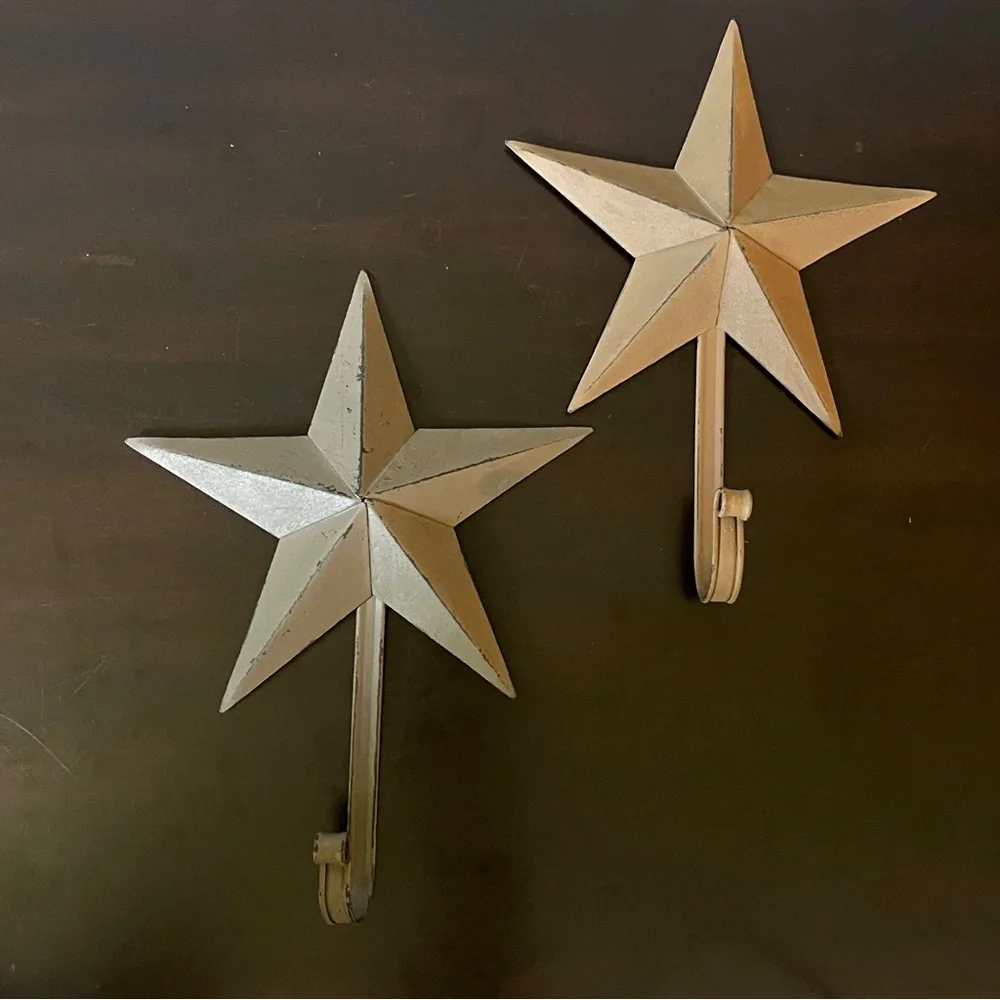 Rustic Distressed 3D Dimensional Metal Star Wall Hooks Gray Tan Hanging Decor
